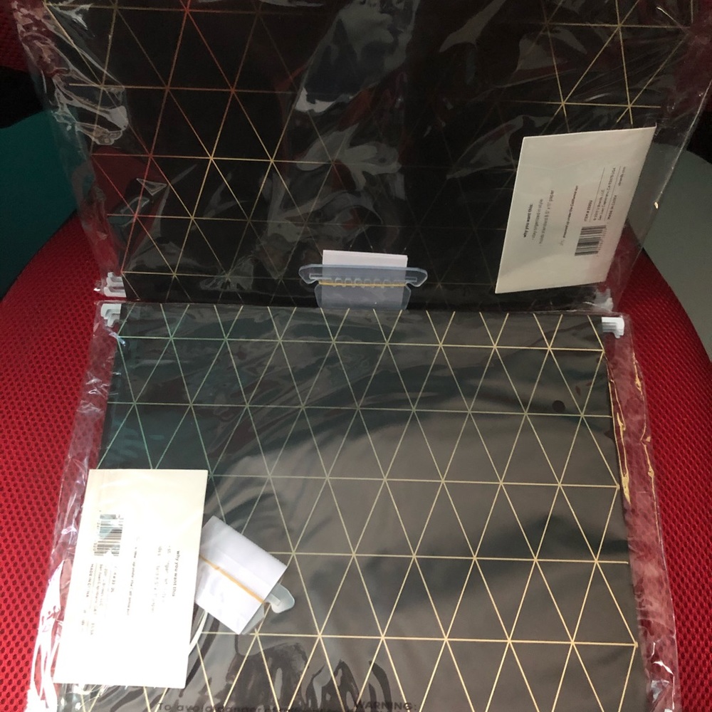 File holders - Picture 3 of 3